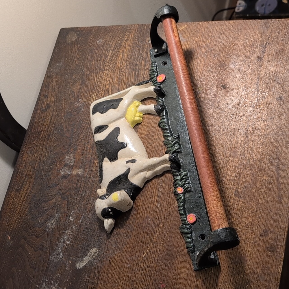 Cast Iron Vintage Cow Paper Towel Holder